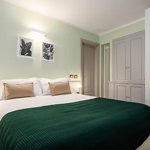 https://italianway-disciplini-4.italymilanhotels.net