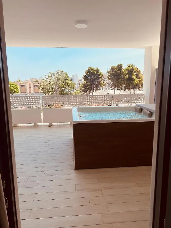 Marisabella Suite Spa 2 Bari 0*,
